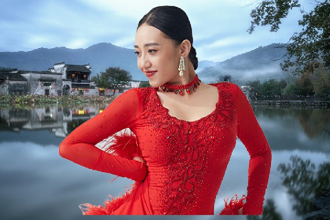 看着越来越多的恶魔，董晴有点绝望了谁能来救救我们