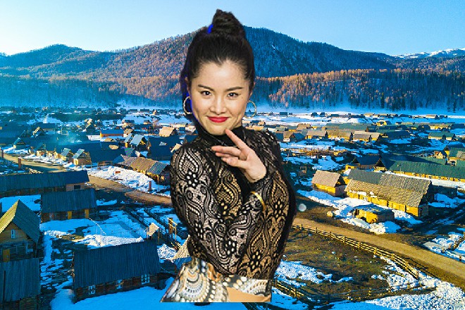 雷丁这个直脑筋现在才明白过来，悻悻地收起刀，坐了回去