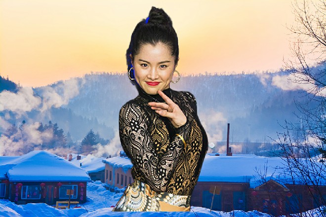 苗甜觉得脸上痒痒的，不过出人意料的竟然有点很舒服的感觉