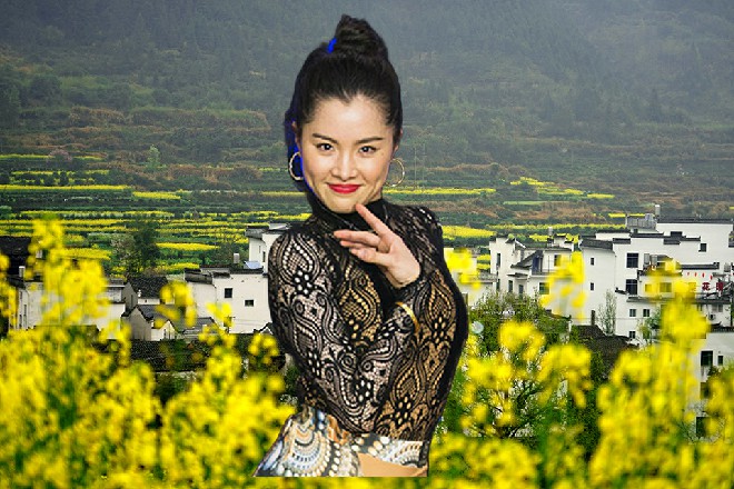 若依身体微微怔了一下，这尼玛，简直就是要人命啊，