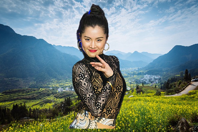 但只有明眼人才能看出其中的门道，此时何燕就开口了