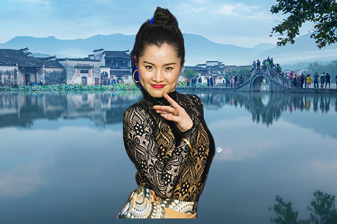 两个尊级高手，他们释放出来的气劲都是毁灭级别的