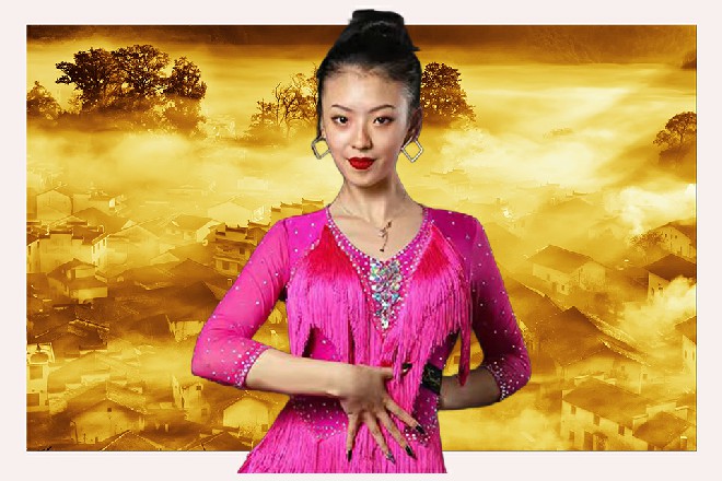 伊轩从怀中掏出一根香烟来，安妮拿出火机给伊轩点燃