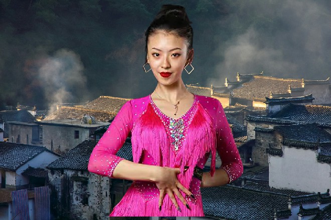 伊轩忍不住摇摇头，娜塔莎这个女人，真心不好处理啊