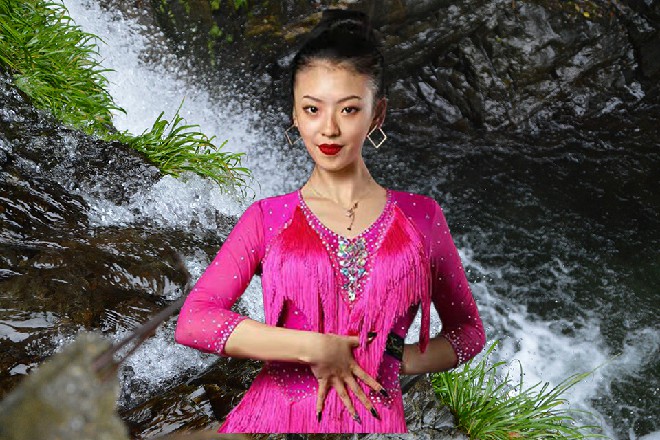 乐无心也忍不住吐槽了，就连格斗经验也比我们超出好多，