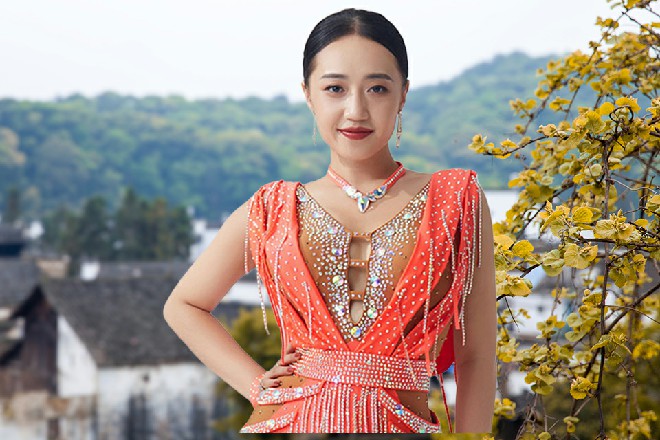 哈哈哈，看到没有，你这个白痴这就是与我为敌的下场