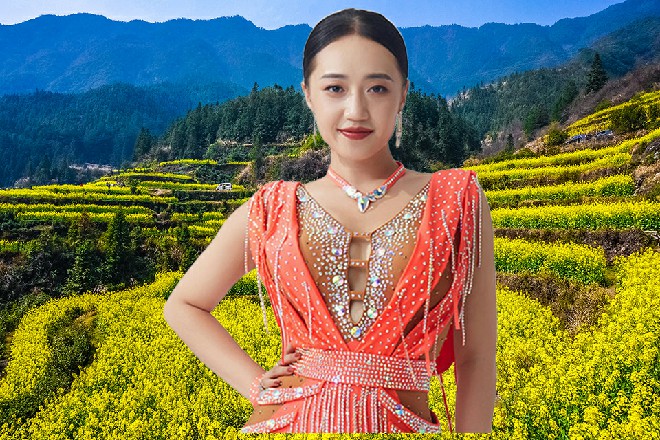 伊轩话中有话，意思是让何燕不要再想那些有的没的了