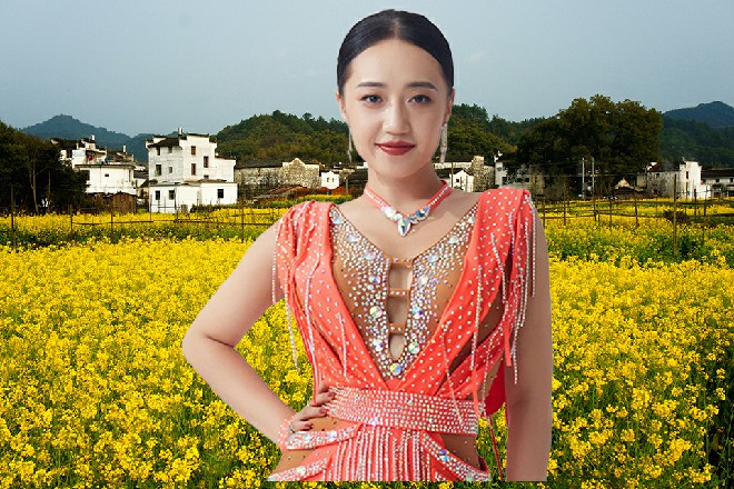 诺曦S有些惊讶地问道：我已经成你们峨眉派的人了吗