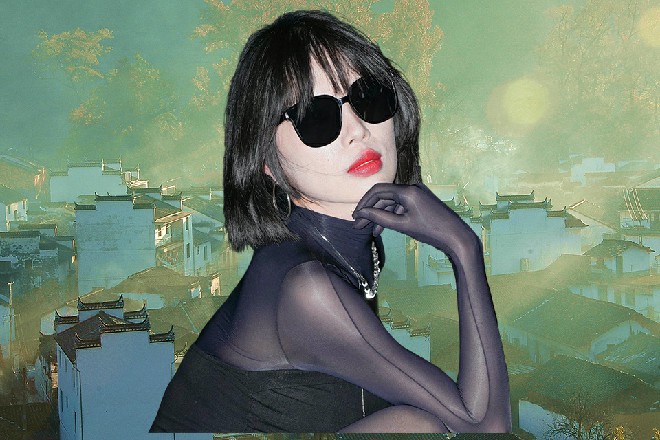 若依一边笑，一边连连打出青麟掌，直奔天道的周身要害