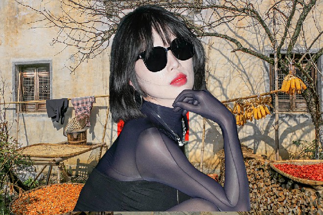 小妞，别怕，大爷会对你负责的反正早就亲过你了