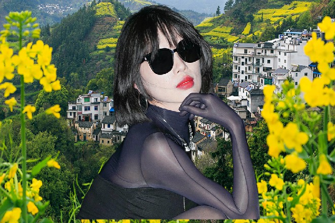 方青山感觉站在一百层屋子里的不是一个人，而是一头巨熊