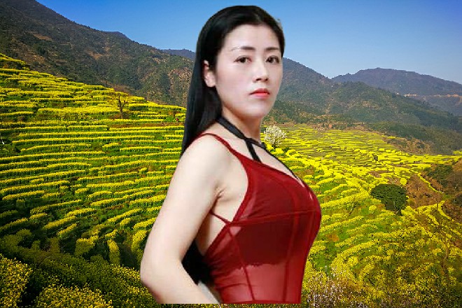 举他妹妹离他远一点，不要靠近这东西很变态的