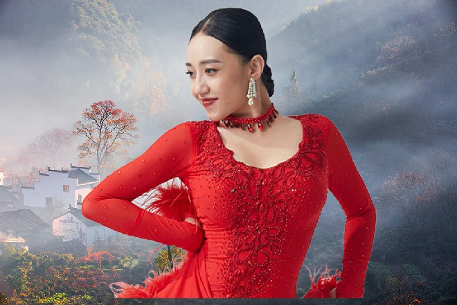 天道和金大衣微微一怔，而这时候，这些手掌一起落了下来