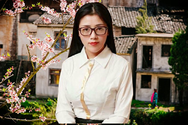 红色妖姬感觉到一股无形的压力，从赤刀邪神的身上散发出来