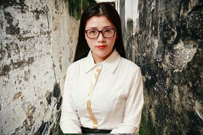 镜简简单单地回答了一句，这里将由我毁灭，你们退下吧