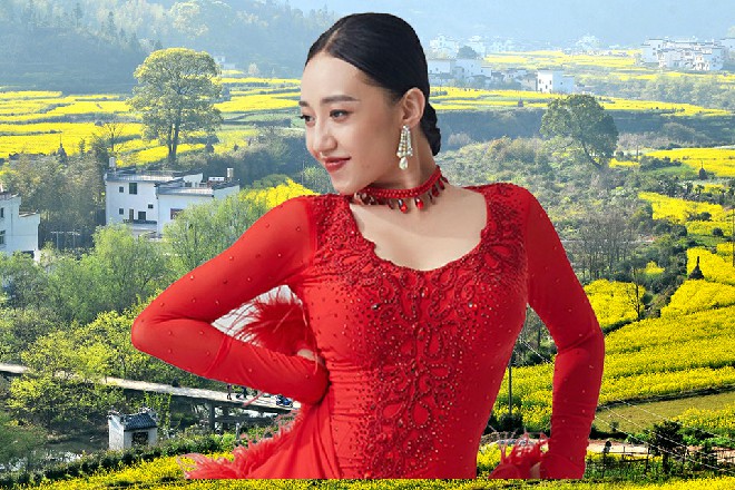 天啊，他终于愿意叫自己姐姐了么，这个臭小子啊，