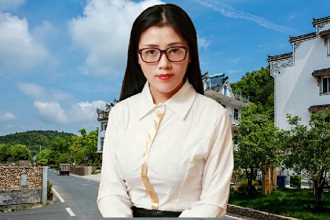 接着，蠕虫张开了嘴巴，无数恶魔杂兵从里面呼啸而出