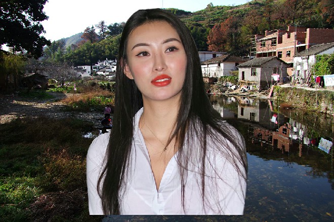 罗莉根本不屑陈虎的话，她冷哼一声，一甩鞭子，啪啪作响