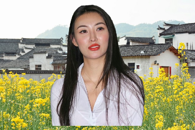 杜宾双手抓在若依的枪杆上面，他的手指上擦出了火星来