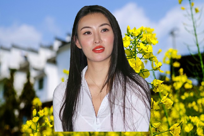 红色妖姬却面带笑容，既然人家不欢迎我们，我们回去就是了