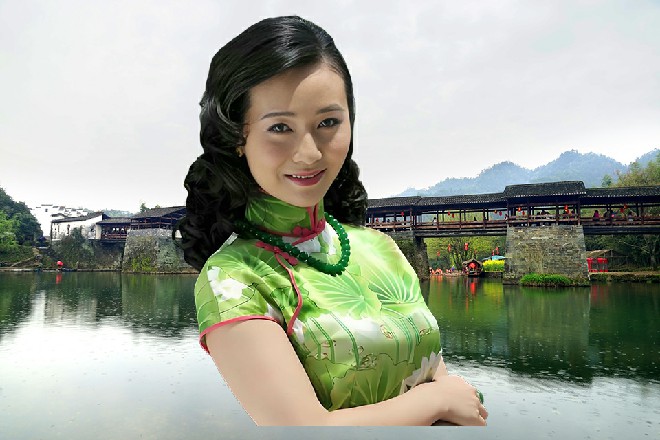 画面一幅幅闪过，秦海终于忍不住痛苦地咆哮了起来