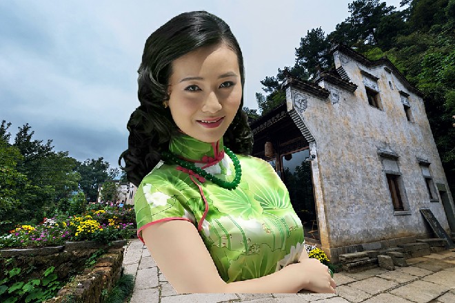 他有些不敢置信，捂着自己的肚子，缓缓倒退了两步