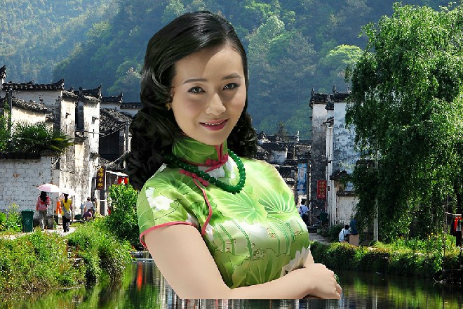 说着，他忽然拔出两把太刀，然后向着伊轩就扑了过来