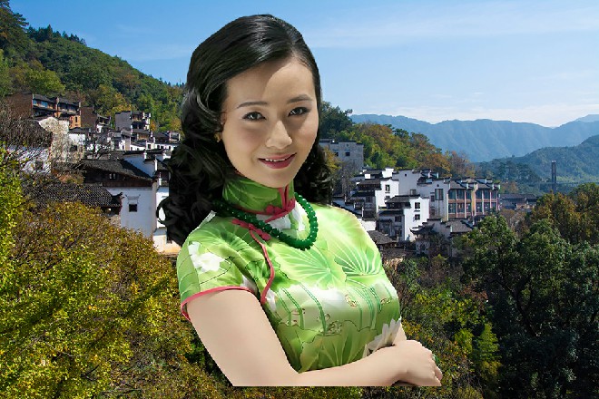 苏曼s也不想为难一个普通人，他直接转身走进了俱乐部里面