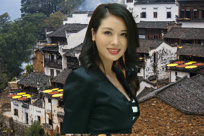 苗甜撇着嘴巴说道：有了这些卡做什么都会便宜方便的多呢