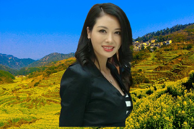 金色的气浪在空中炸开，草薙上司松了一口气，结束了么，