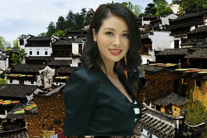 龙老爷子只是看了自己的儿子一眼，龙智的父亲立刻背后生寒