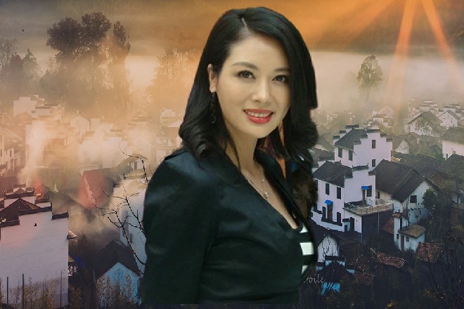 贞德点点头，并没有惊慌，而是继续划出了召唤之门