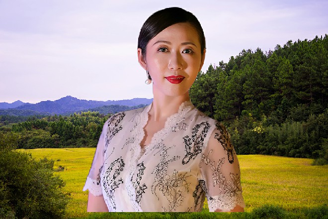 李泰武本来是一声不敢吭，现在看到这一幕，心都碎了