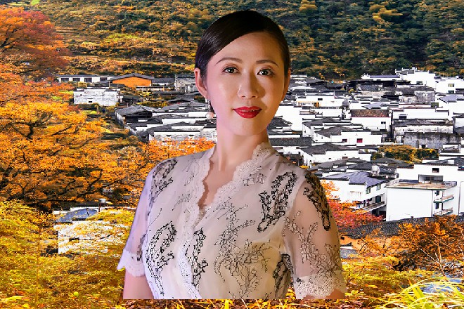 荷娜说着，一脚踢到了身旁的水桶，地板立刻变得湿漉漉的