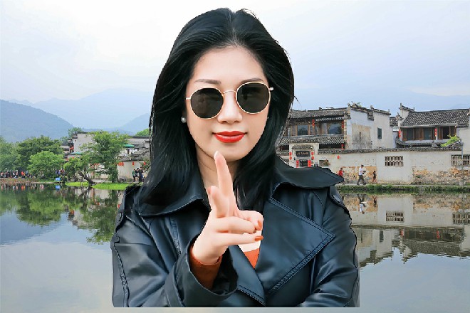 背心男呵斥两声，周围人都有一种鲜花插在牛粪上的感觉