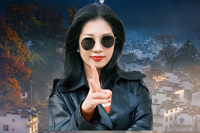 说着，他直接一纵身跳了过来，直接扑到了伊轩的身上