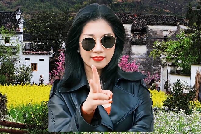 所有的文臣武将立刻都对着黄帝跪拜下来，连连称颂