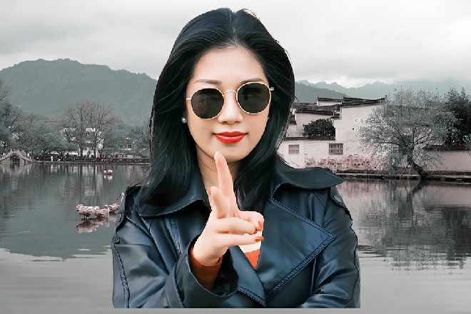 阿泰尔咆哮连连，接着一张口，冰霜直接喷向了诺曦S