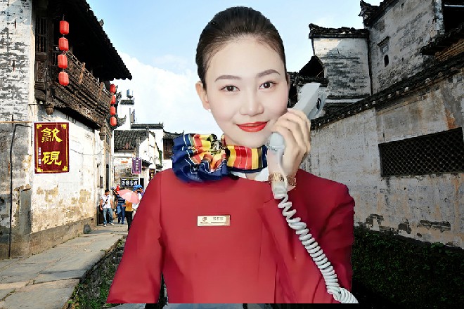 他经脉爆发出一种非常可怕的力量，让他的肉身不断的崩溃