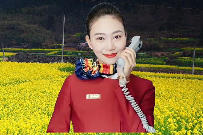 诺曦S摆摆手，笑起来，这么重要的时候，让王总讲完吧