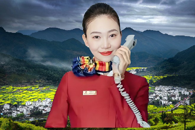 几乎在那一瞬间，所有人的动作，在伊轩面前都停止了