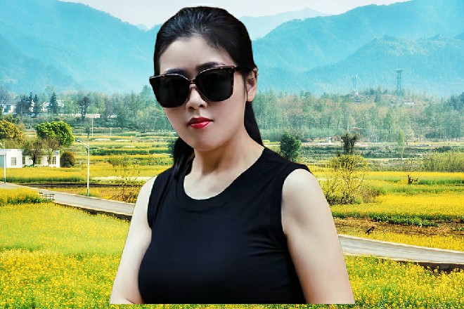 你们知道个屁要是真的金，挂在外面两天，还不被人偷了