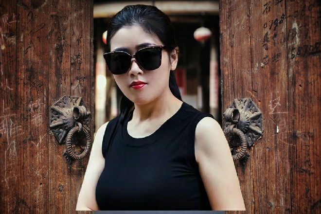 苏曼s干咳两声，说道：我的身体有异于常人，像钢铁一样结实