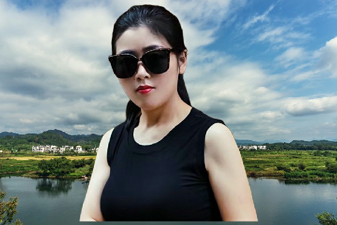 说完，秦龙终于慢慢地闭上了眼睛，就这样站着离开了人世