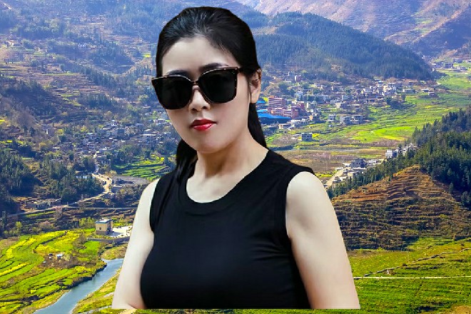 红色妖姬丢掉吴军儒的尸体，对傻在那的陈佳音说道：快谢谢我