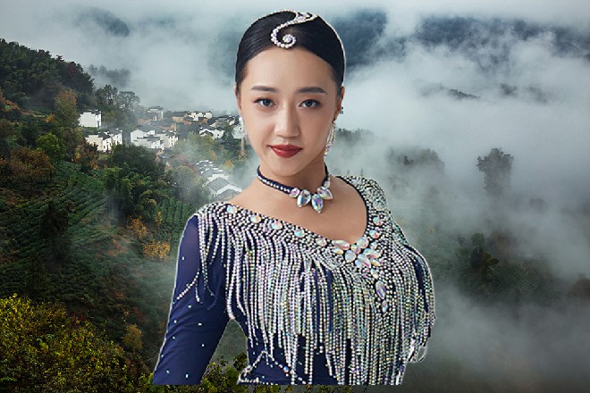 这中年医生说的自己跟活雷锋一样，但伊轩却报以冷笑