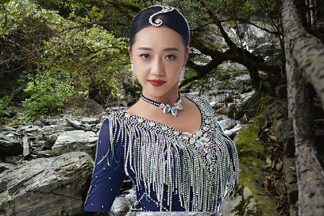 我莫名其妙地来到这里，你觉得我还有心情欣赏音乐