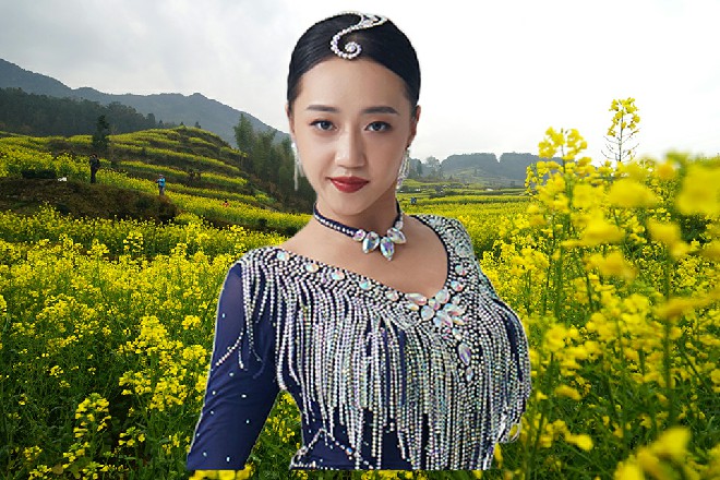 王玥也不躲闪，这一脚的威力，跟Abb根本就没法比