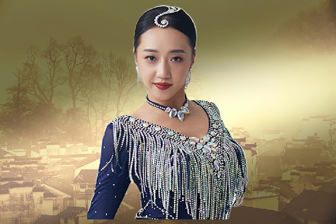 乐无心眉头一皱，快速转过身来，发现若依正在他的身后