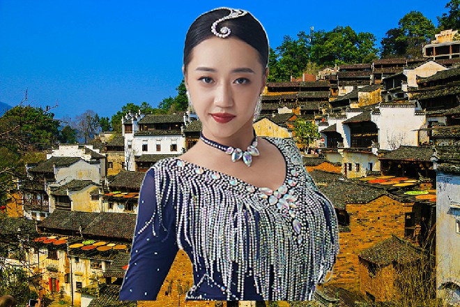 几位客官，想喝点什么，本店有上好的女儿红，烧刀子